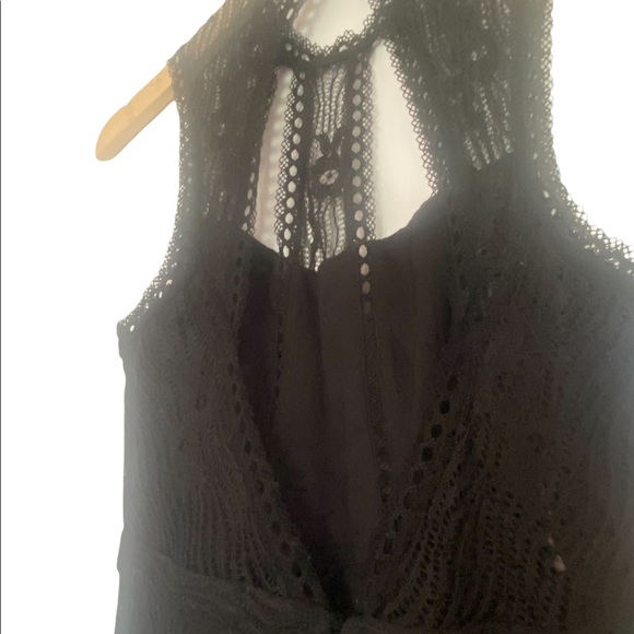 NWT Black Lace Midi Dress by Alexis, size large - Picture 3 of 6